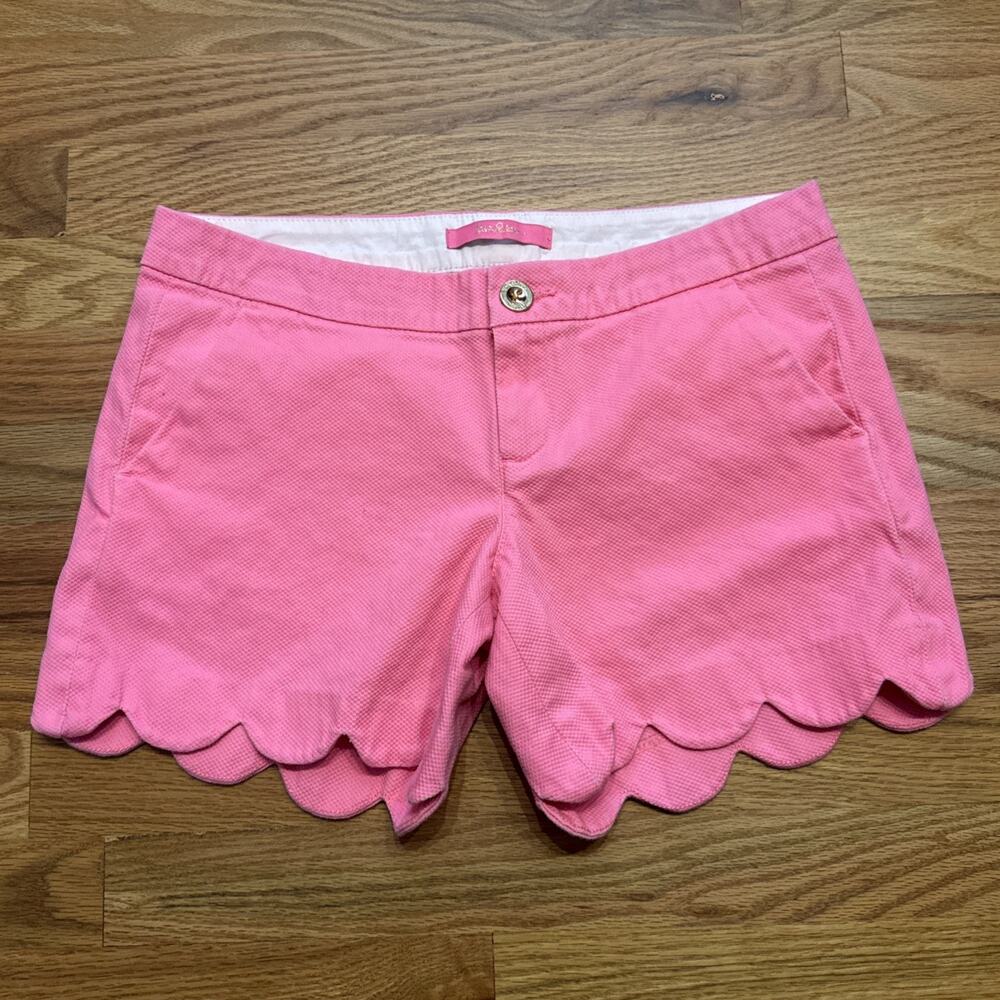 Lilly Pulitzer Buttercup Short Womens Size 4 Scalloped 5" Inseam Pink